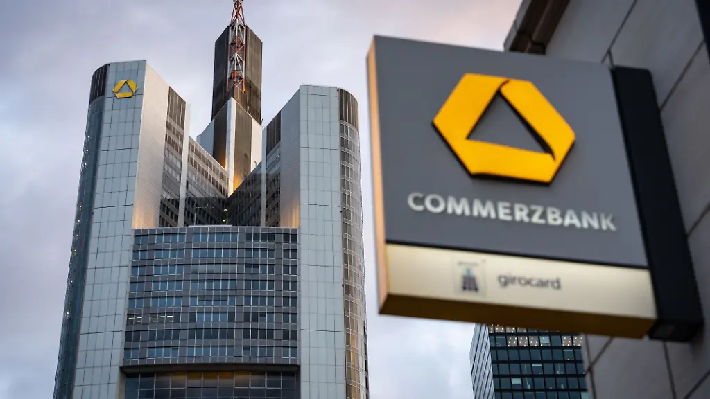 Auch Vorstandschefin soll gehen: UniCredit will offenbar Commerzbank-Aufsichtsräte der Bundesregierung loswerden