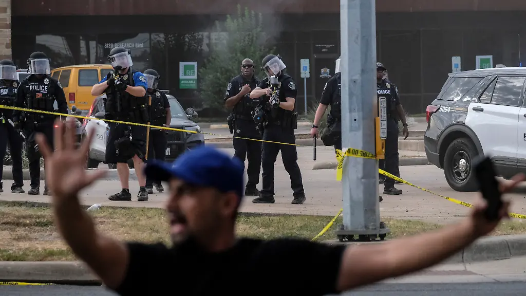 Schuss trifft Oberkörper: US-Einwanderungsbehörde ICE schießt Mann in Austin an