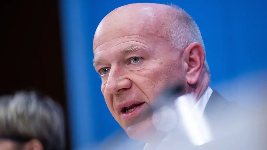 Berlin zieht Bewerbung zurück: Wegner macht Linke für Olympia-Entscheidung verantwortlich
