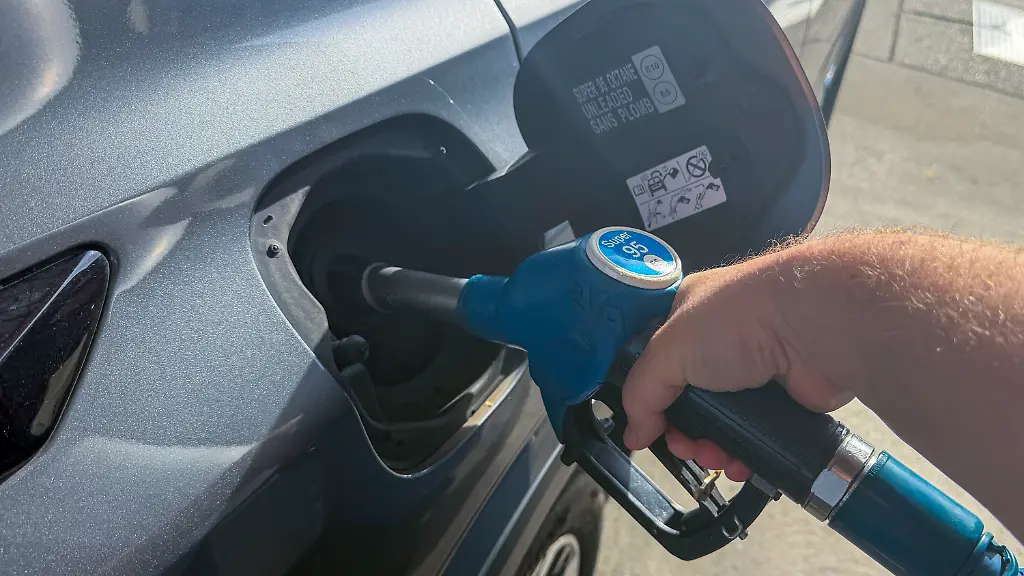 Kraftstoffe als größte Preistreiber: Deutsche Inflationsrate steigt im September auf 3,3 Prozent