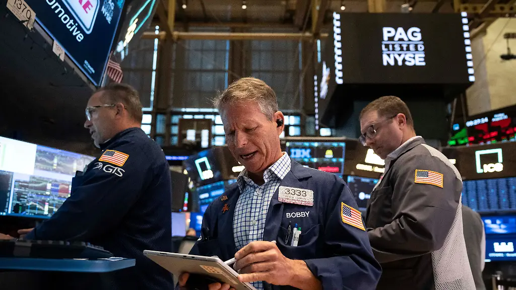 Anleger erwarten Zinserhöhung: Sinkende Ölpreise geben der Wall Street Rückenwind