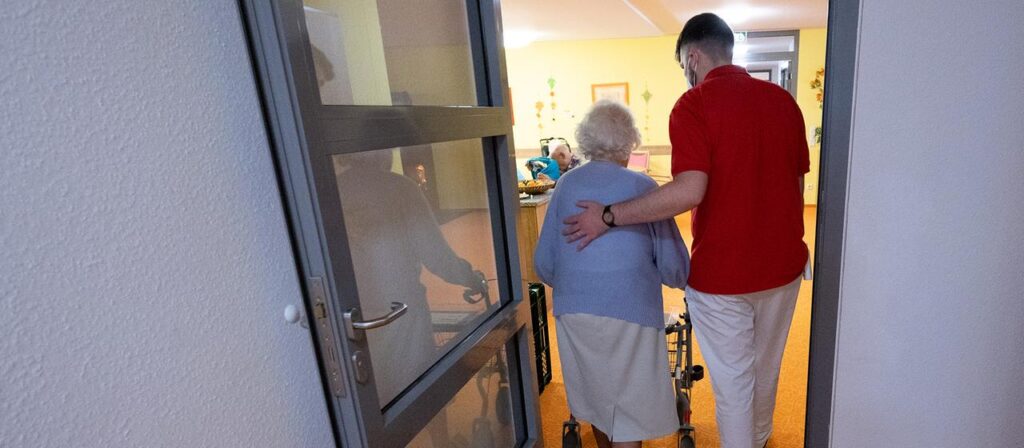 Bundesregierung bringt Pflegereform auf den Weg