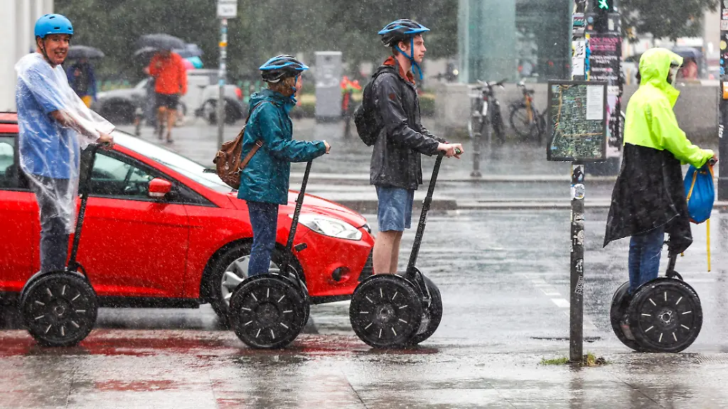 Der uncoole Wegbereiter: Segway scheitert und prägt doch die Städte