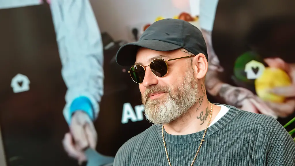 Er fährt zu seinem „Frauchen“ : Rapper Sido wohl wieder vergeben