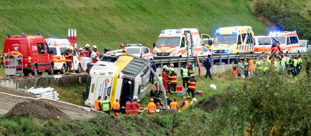 Mehrere Tote nach Busunglück in der Schweiz