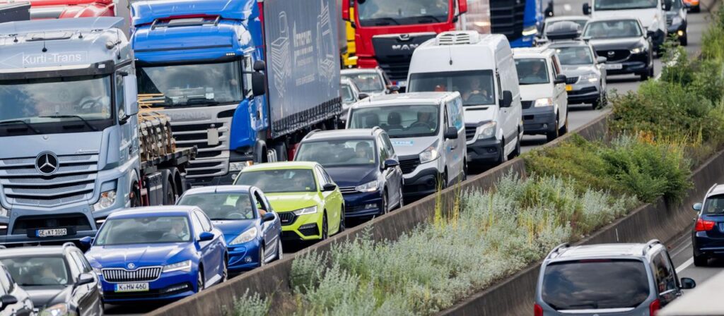 ADAC: Mehr Staus in den Sommerferien 2026