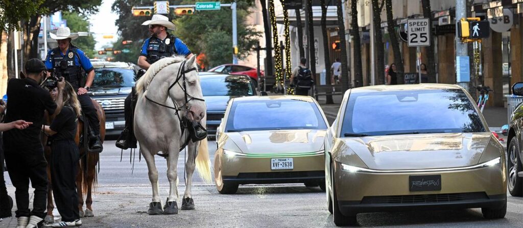 Taxi ohne Lenkrad: Tesla stellt „Cybercab“ vor