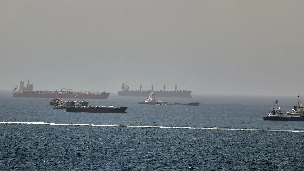 Experten bezweifeln Nutzen: USA wollen Sanktionen gegen Schattenflotten-Tanker lockern