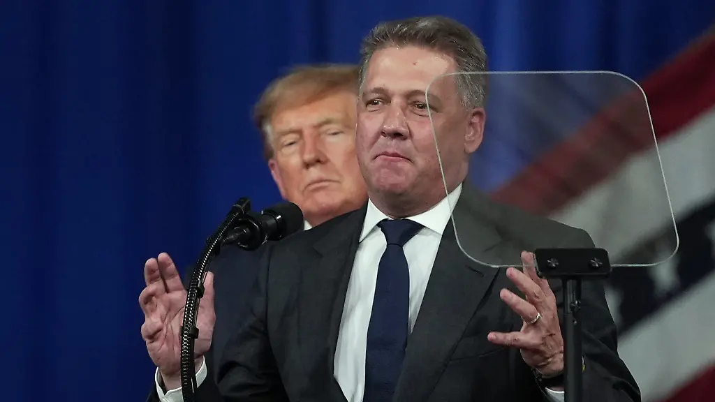 Bosbach nennt es „peinlich“: Audi-Chef Döllner verteidigt umstrittenen Auftritt mit Trump