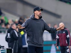 Jetzt auch noch raus im Pokal: Für Sandro Wagner wird es nach 40 Tagen schon richtig eklig