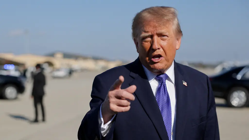 2026-10-29T143908Z_4971030_RC22DOAXSYXM_RTRMADP_3_USA-TRUMP