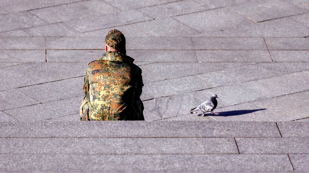 Trotz ausgesetzter Wehrpflicht: Zahl der Kriegsdienstverweigerer verdreifacht sich