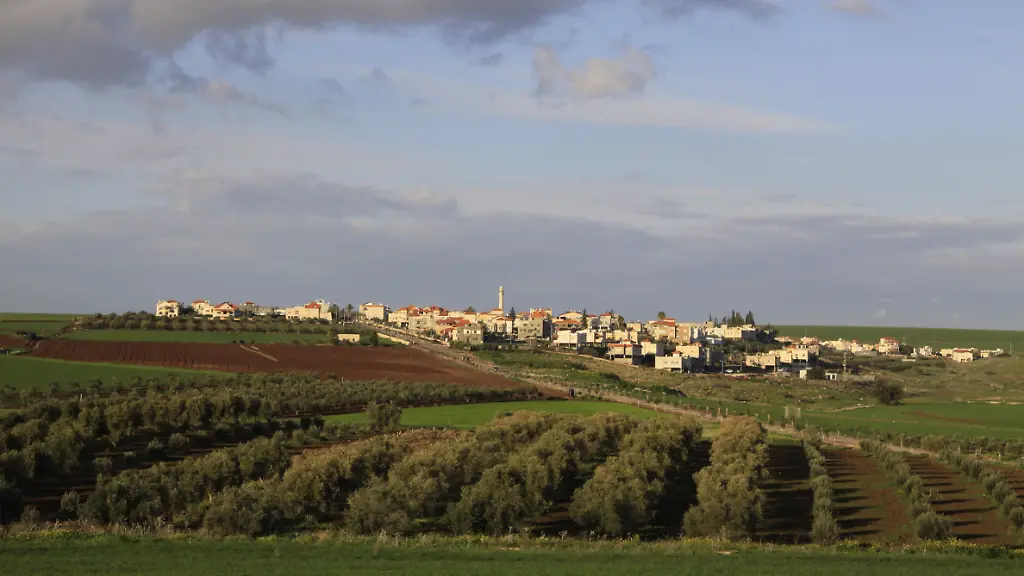Maskierte umstellen Fahrzeug: Israelische Siedler attackieren EU-Diplomaten im Westjordanland