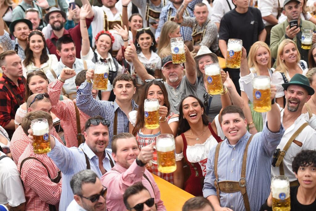 Rekord-Wiesn 2026: 7,4 Millionen Besucher auf dem Oktoberfest