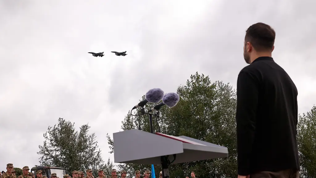 Viele ukrainische F-16-Jets sollen brachliegen