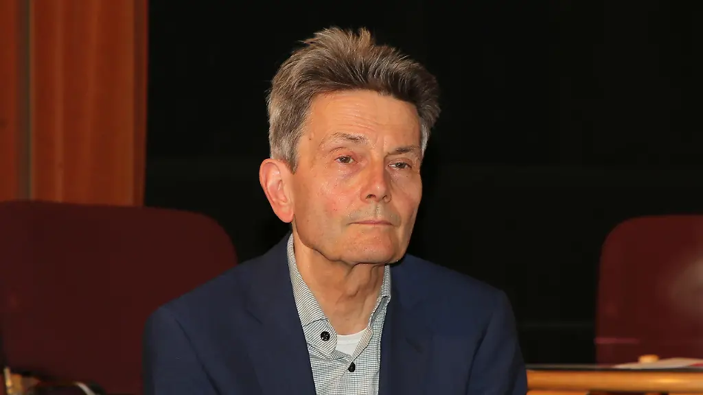 „Obwohl Putin nicht bereit ist“: Mützenich dringt auf europäische Russland-Gespräche