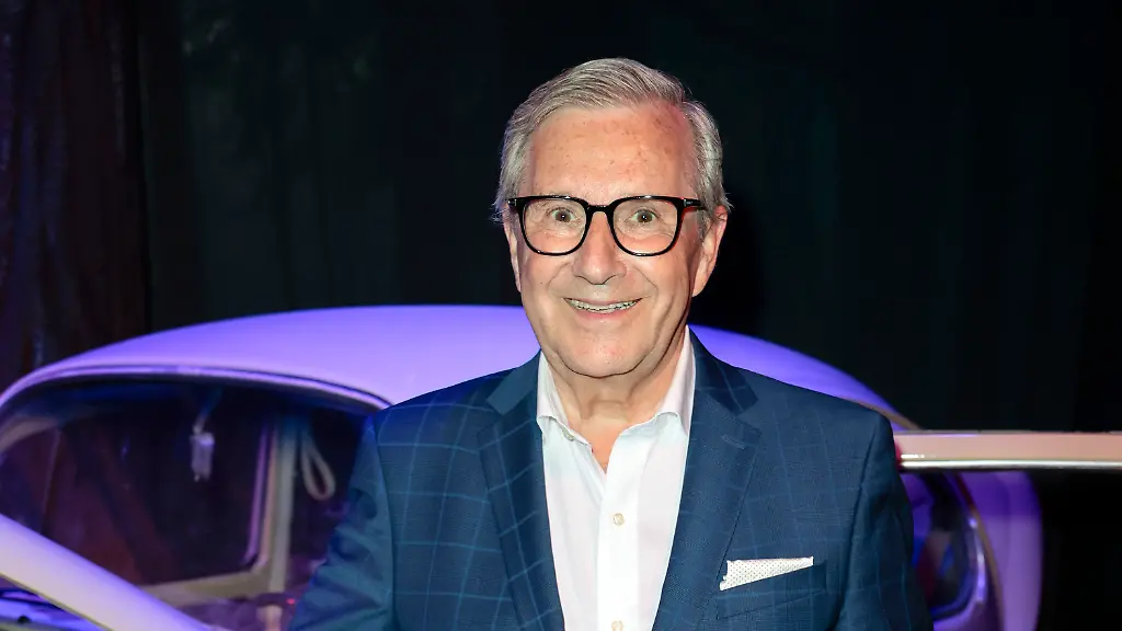 Ganz neue Herausforderung: Jan Hofer präsentiert eigene Modelinie im Shopping-TV