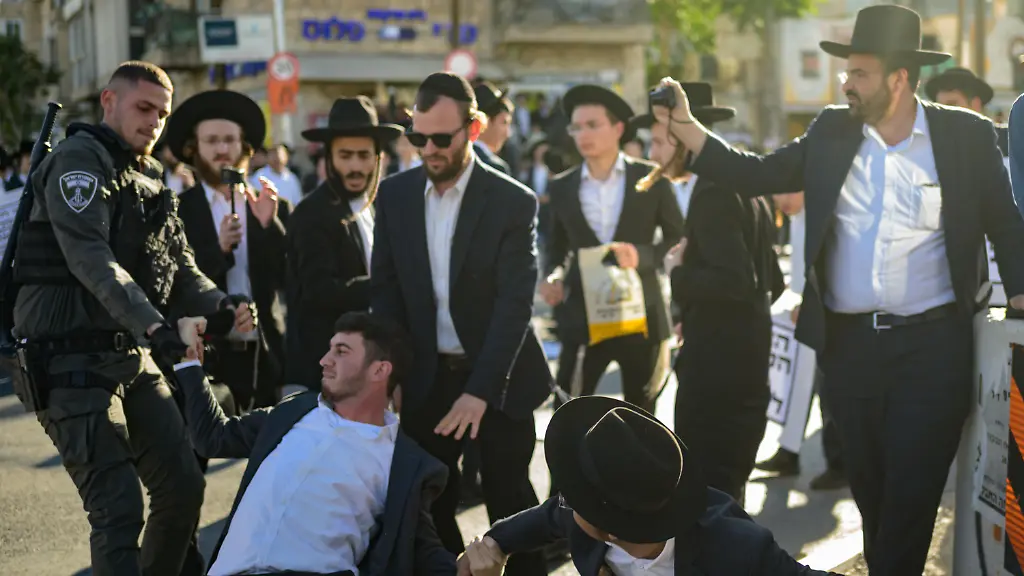 Massenzugriff in Tel Aviv: Militärpolizei setzt Dutzende ultraorthodoxe Wehrdienstverweigerer fest