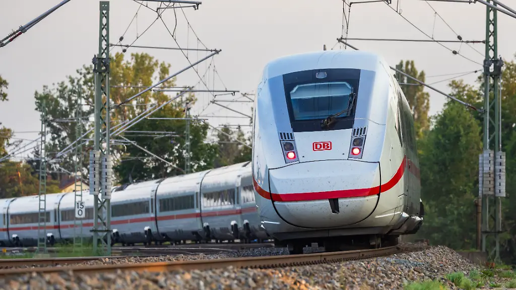 Änderungen zum Fahrplanwechsel: Deutsche Bahn präsentiert neue Sprinter-Strecke und Ziele im Ausland