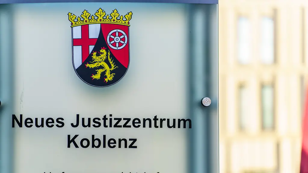 Beamter angeblich volles Gehalt erhalten ohne zu arbeiten