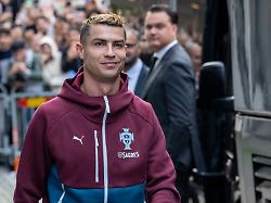 „Entschuldigung“ ist keine: Cristiano Ronaldo zeigt seinem Trainer knallhart den Mittelfinger