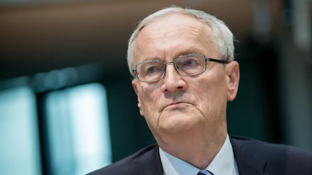 Wegen Spionageverdacht: Ex-BND-Präsident Hanning kommt in U-Haft