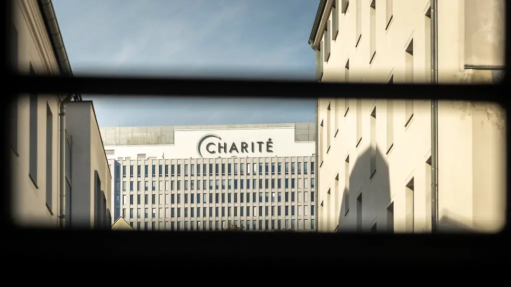 Reform „ändert die Regeln“: Charité-Chef: Sparpaket sorgt für „massiv mehr Bürokratie“