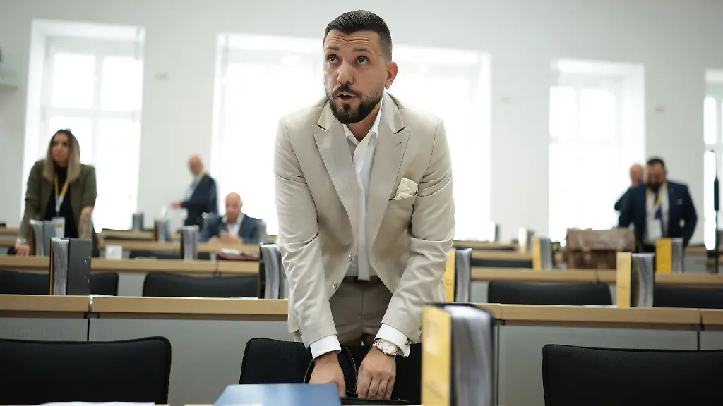 Ende derzeitiger Doppelrolle: Rausch erwägt Abgabe seines Amtes als AfD-Generalsekretär