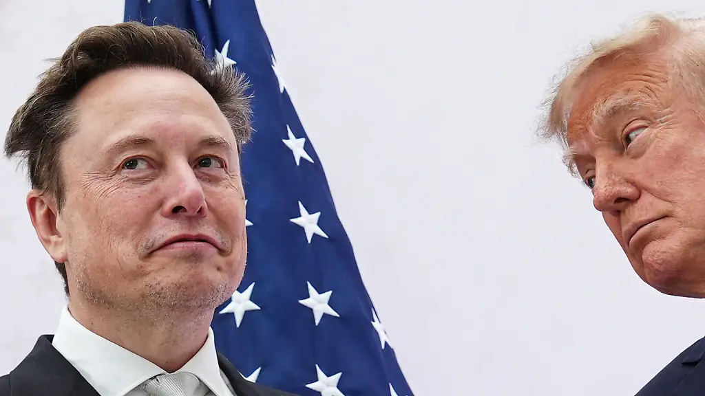 Präsident stehe auf Putins Seite: Röttgen: Elon Musk ist im Ukraine-Krieg eine „Marionette Trumps“