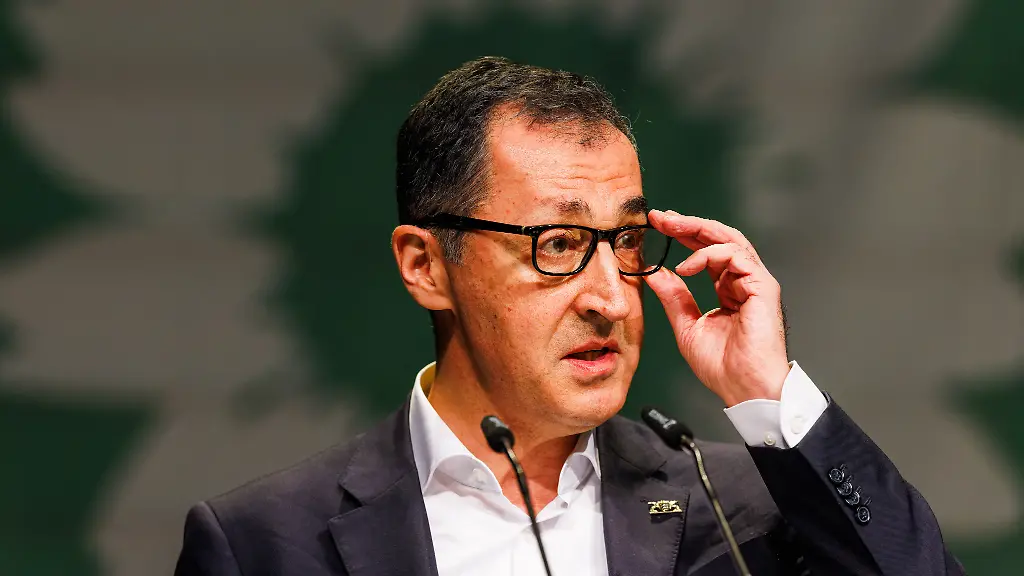Cem Özdemir lehnt Zusammenarbeit zwischen Grünen und Berliner Linken ab