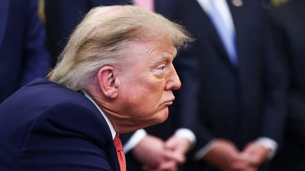Treffen im Weißen Haus: Trump spricht mit Militärchef über Vorgehen gegen Iran