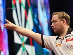 Dem Traum ganz nah: Historisch: Dartsprofi Schindler zieht als erster Deutscher jemals ins EM-Finale ein