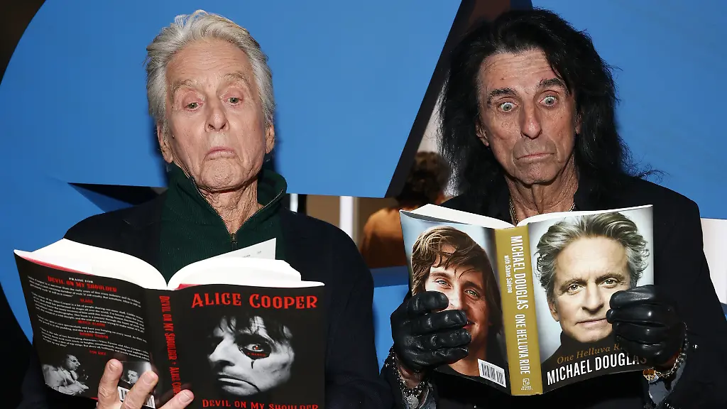 Ungewöhnliches Duo: Michael Douglas und Alice Cooper huldigen sich gegenseitig