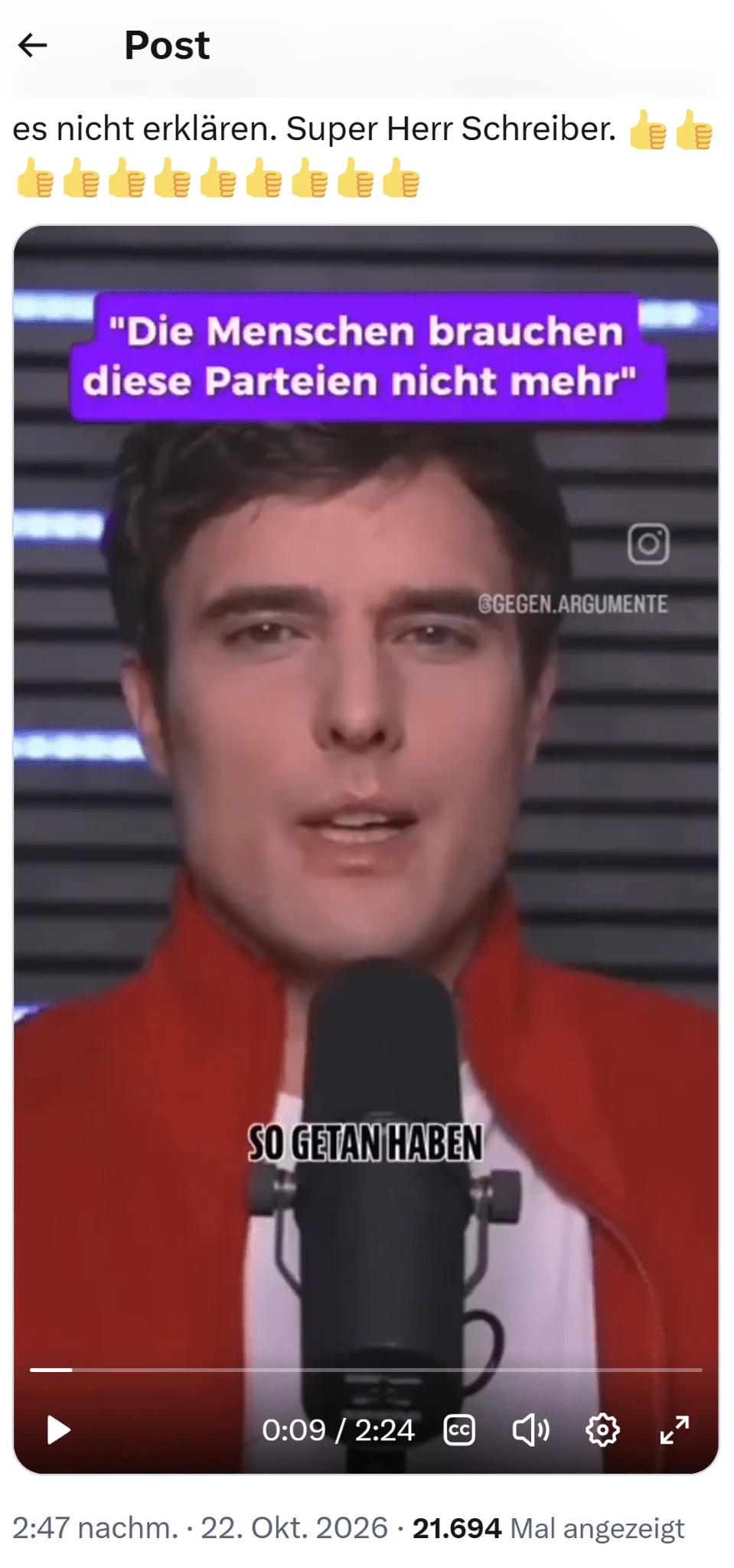 Screenshot der auf X geteilten Videofassung mit Constantin Schreiber in roter Weste vor einem Mikrofon und einer Einblendung über Parteien
