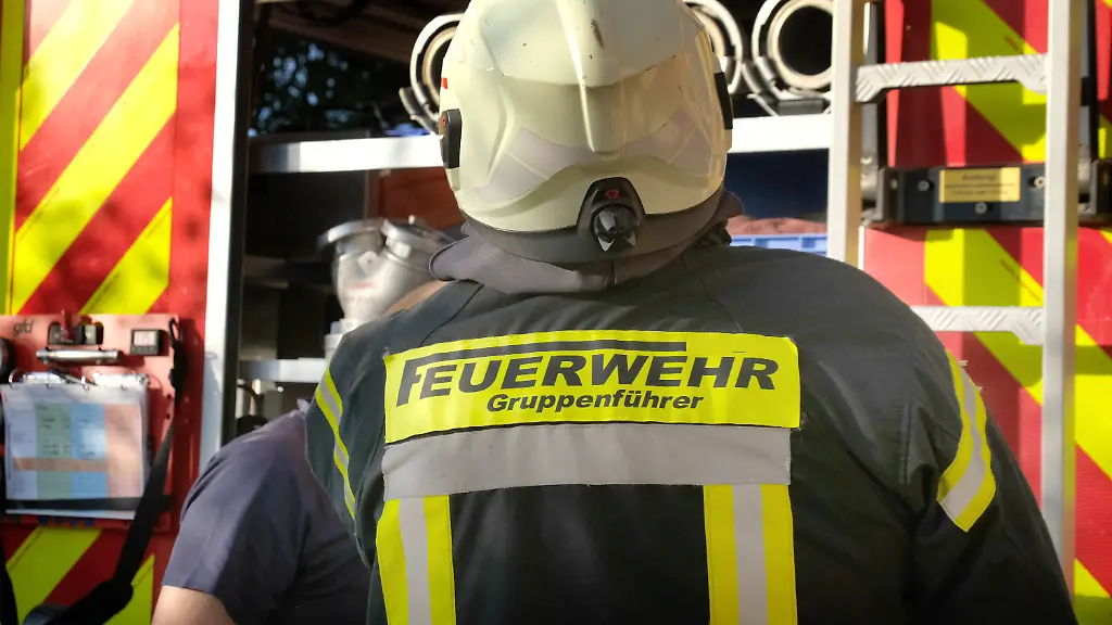 „Komplexe“ Menschenrettung: Tote und Verletzte bei Brand in Bochum