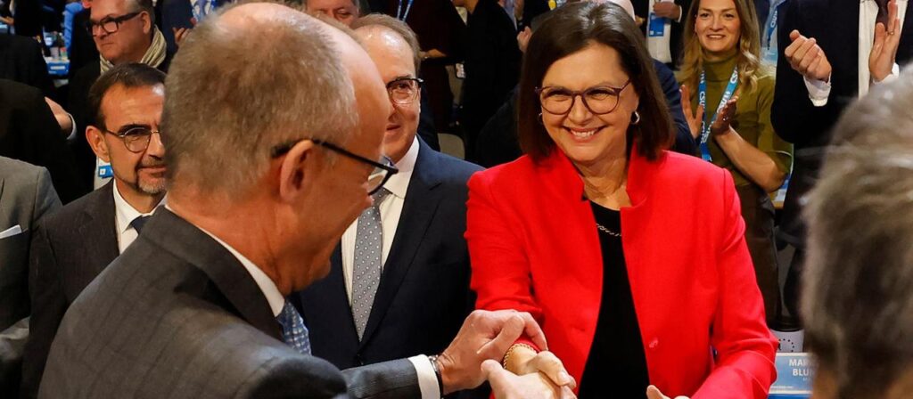 Merz auf CSU-Parteitag bejubelt für Begrüßung Aigners