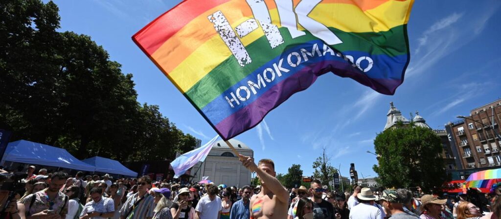 Ungarn streicht Anti-LGBTQ-Regeln aus Orbans Kinderschutzgesetz