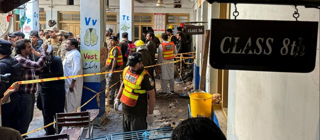 Viele Tote bei Einsturz von Schuldach in Pakistan
