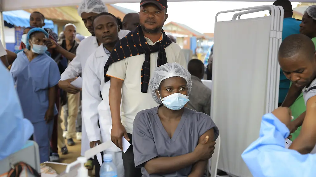 Erregertyp erschwert Eindämmung: Kongo meldet mehr als 10.000 Ebola-Fälle