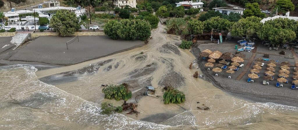 Nach tagelangen Regenfällen: Auf Kreta beginnen die Aufräumarbeiten