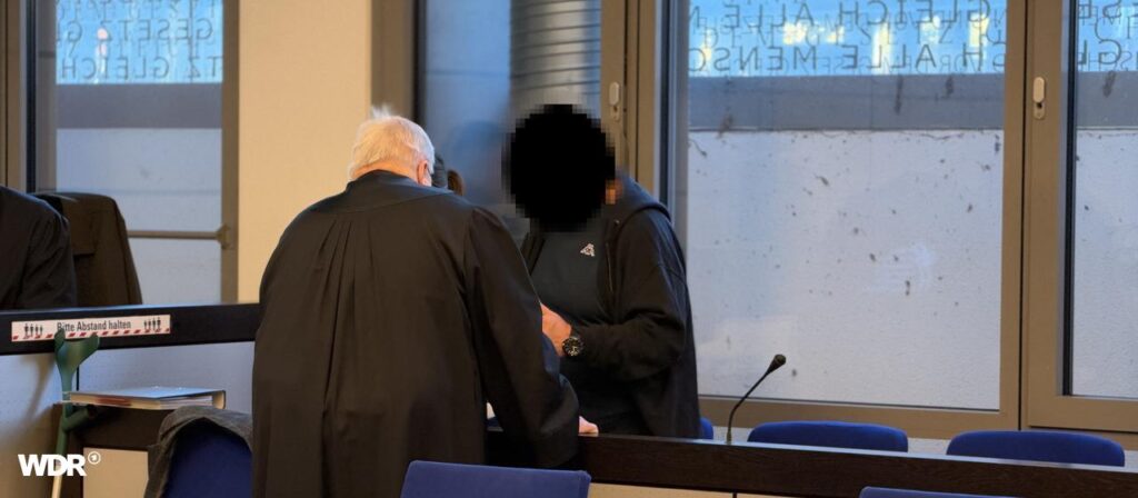 Remscheider Waffenprozess: Illegaler Waffensammler zu Haftstrafe verurteilt